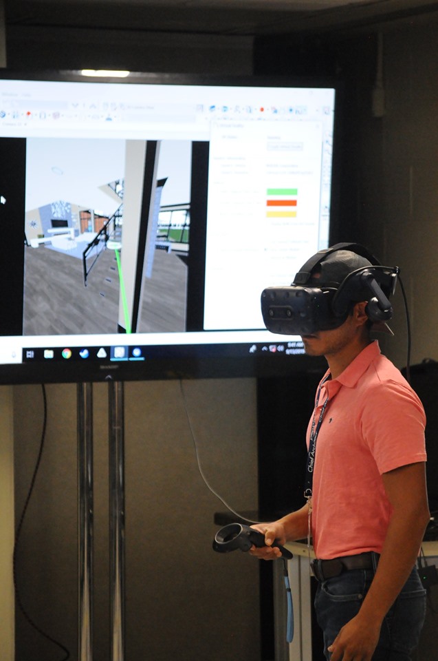 Customer testing out VR with Chief Architect